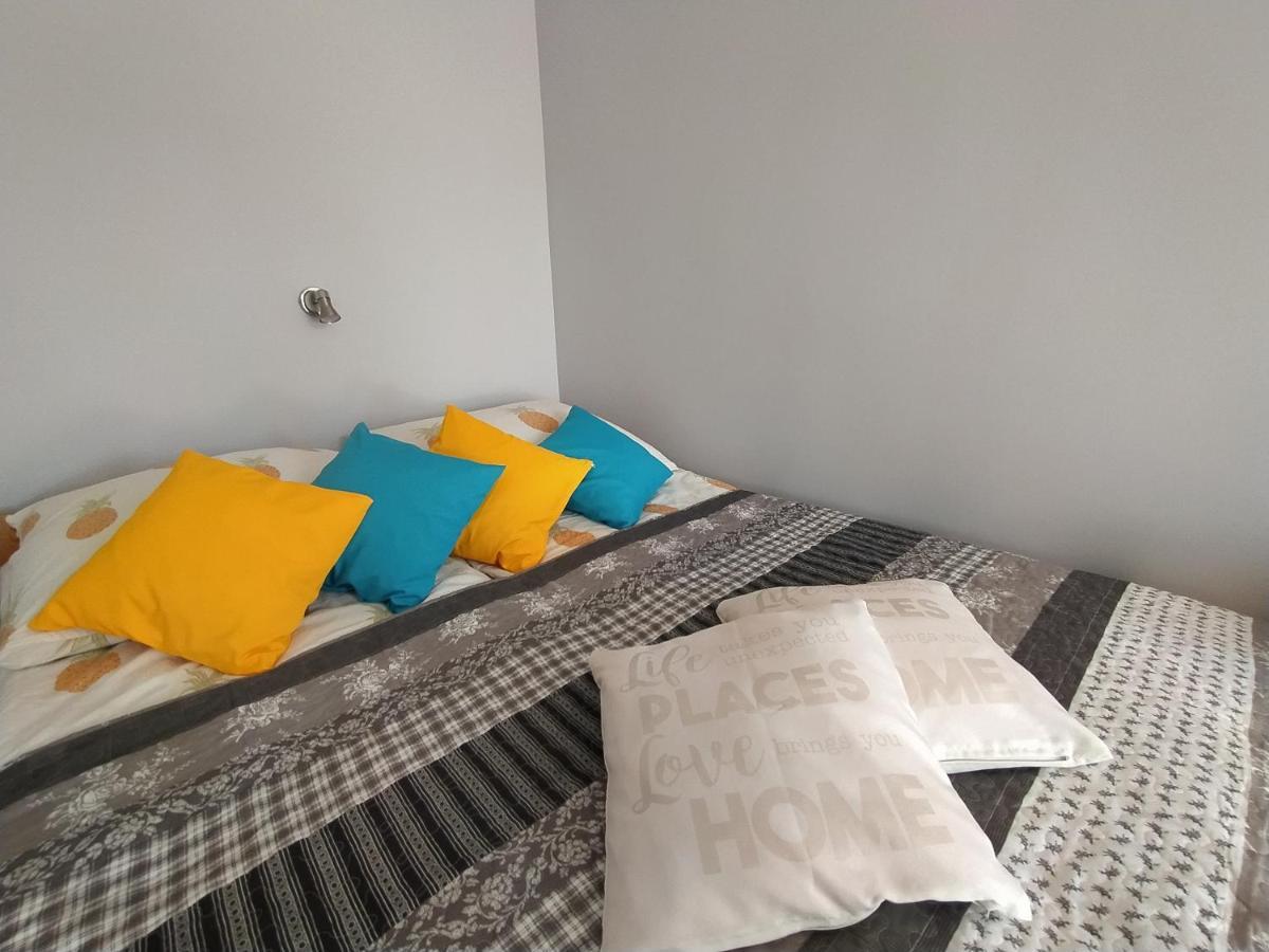 Moris 2 Pokoje Goscinne Łeba Extérieur photo