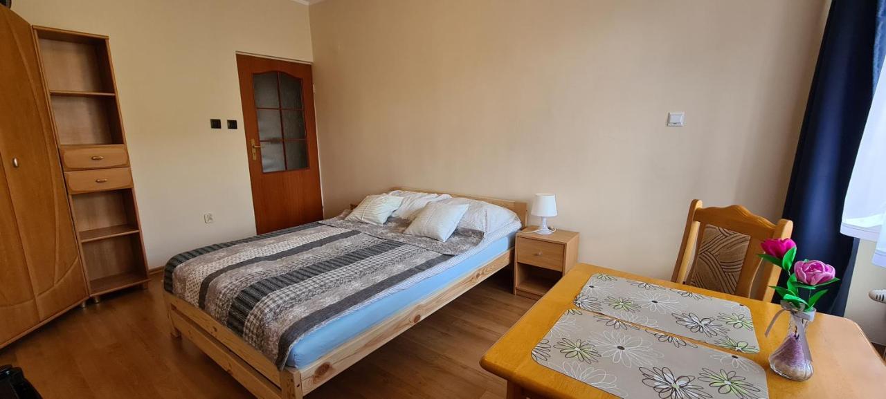 Moris 2 Pokoje Goscinne Łeba Chambre photo