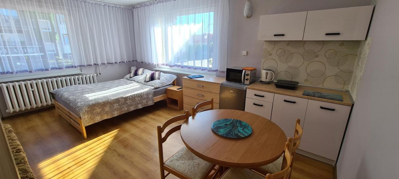 Moris 2 Pokoje Goscinne Łeba Chambre photo
