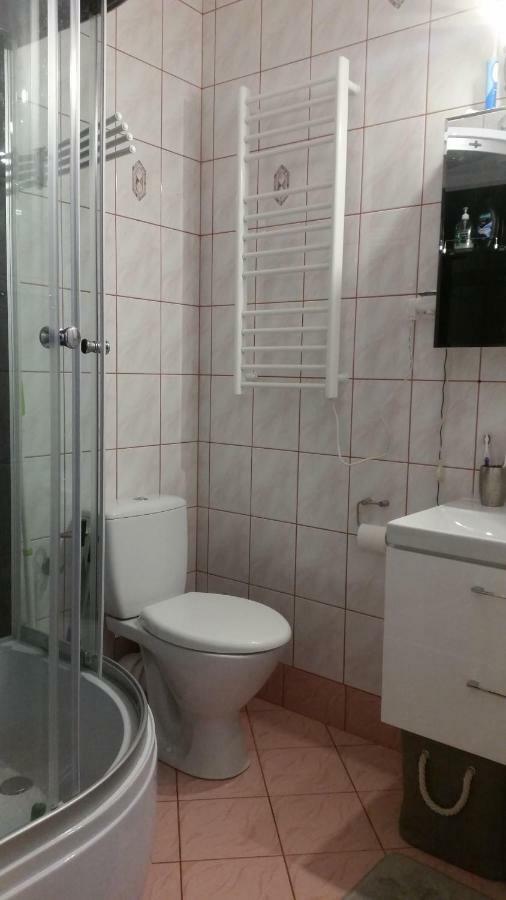 Moris 2 Pokoje Goscinne Łeba Extérieur photo